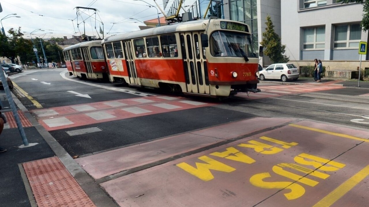 Bratislava vychádza v ústrety cyklistom, MHD už prepravuje bicykle