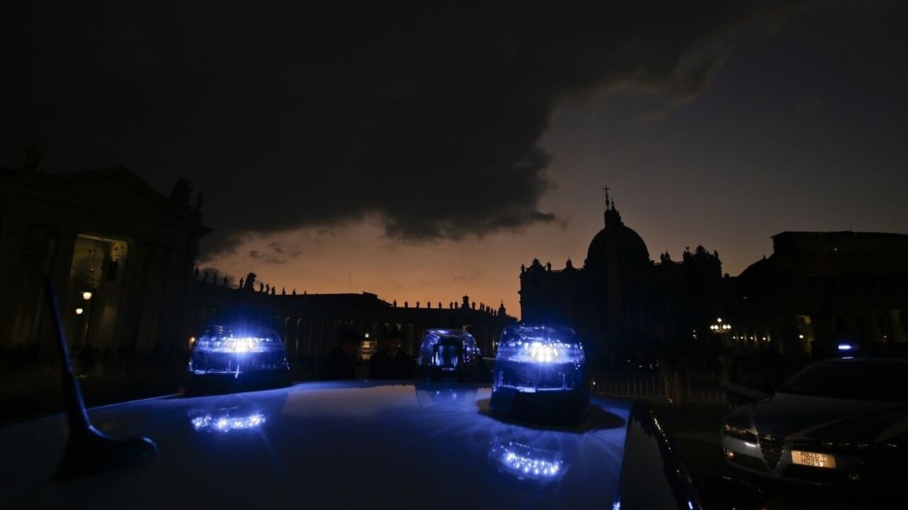 Vatikánska polícia zasahovala proti gay párty, kňaza poslali do kláštora