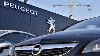 Automobilka PSA prevezme Opel a Vauxhall, akvizíciu schválili bez podmienok