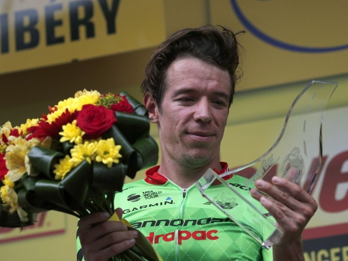 Šprint vrchárov pre Urána, Froome zostáva v žltom