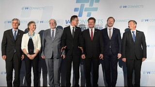 EÚ nezvláda migračnú krízu, vyjadrili sa ministri na stretnutí V4