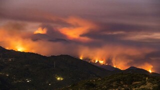 Kalifornia je opäť v plameňoch, ľudia utekajú z domovov