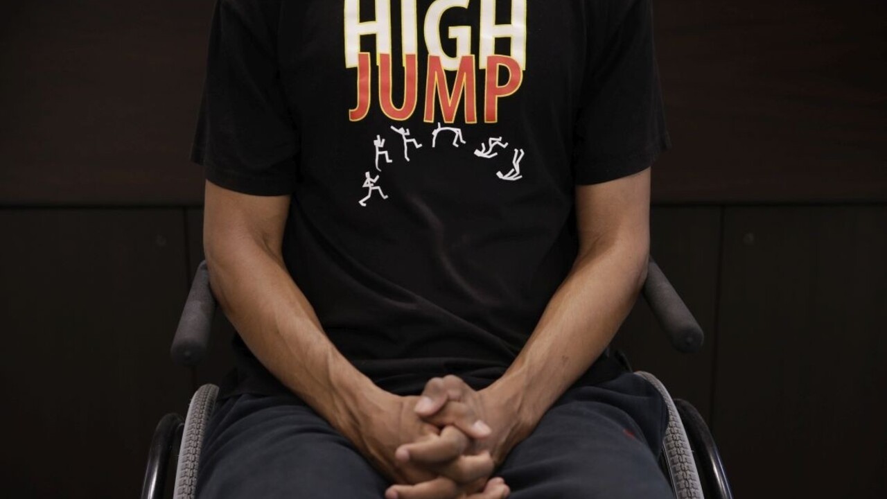 Za lúpežné prepadnutie poslali do väzenia vozíčkara