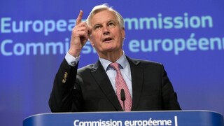 Barnier vystúpil pred európskymi komisármi, oznámil stav rokovaní o Brexite