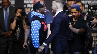 Mayweather a McGregor predviedli šou už na tlačovej konferencii