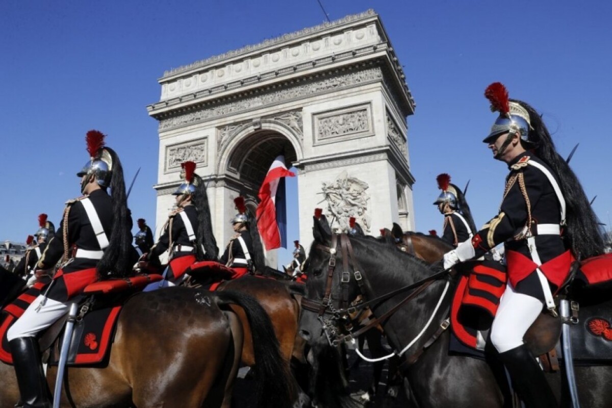 france-bastille-day-52156-b822c681f34c4fdebfd4b899e78c178d_cae670e9.jpg