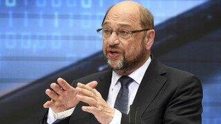 Schulz vystúpil v Berlíne s výstrahou, hrozí finančnými sankciami