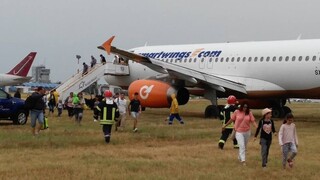 Lietadlo s českými dovolenkármi na palube zišlo z dráhy