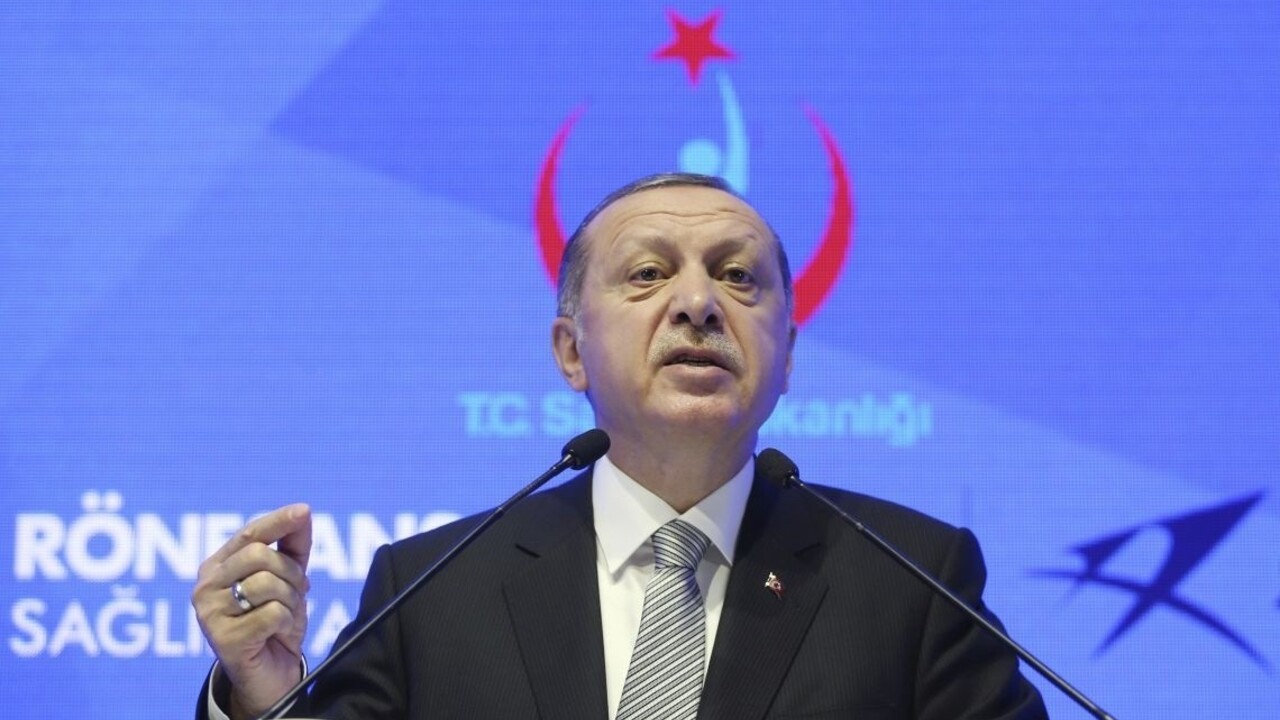 Turecko sa nenechá zastrašovať, odkazuje Erdogan svetu