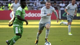 Rooneymu sa darí, v drese Evertonu dal o sebe znova vedieť