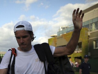 Nemecký tenisový veterán Tommy Haas stále lieta po kurtoch