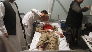 Počas modlitieb otriasol mešitou výbuch, útok má desiatky obetí