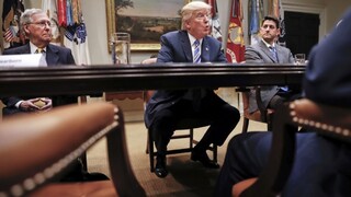 Trumpovým nápadom sa v Kongrese nedarí, najradšej by vymenil republikánskeho predáka
