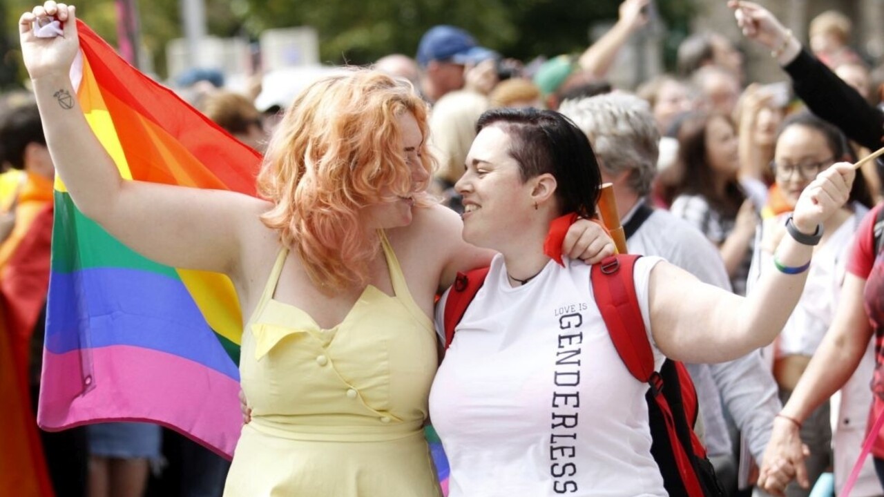 Bratislavou budú pochodovať sexuálne menšiny aj ich odporcovia