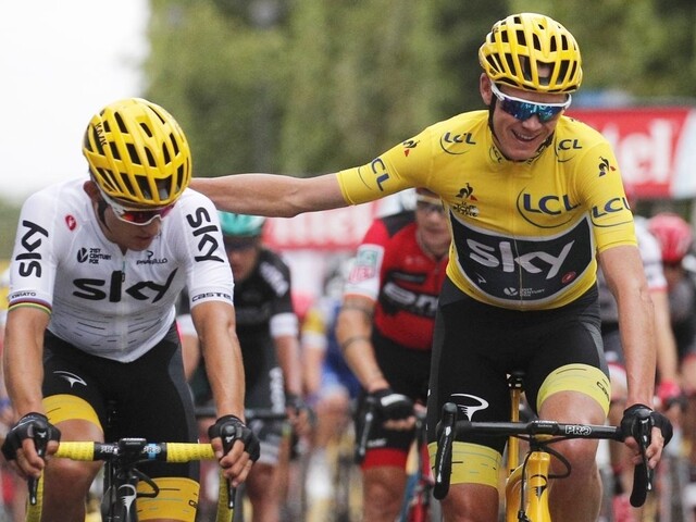 Začína sa cyklistická Vuelta, favoritom je Chris Froome