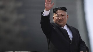 Kim zrejme vyvíja novú balistickú raketu, ktorá štartuje z ponorky