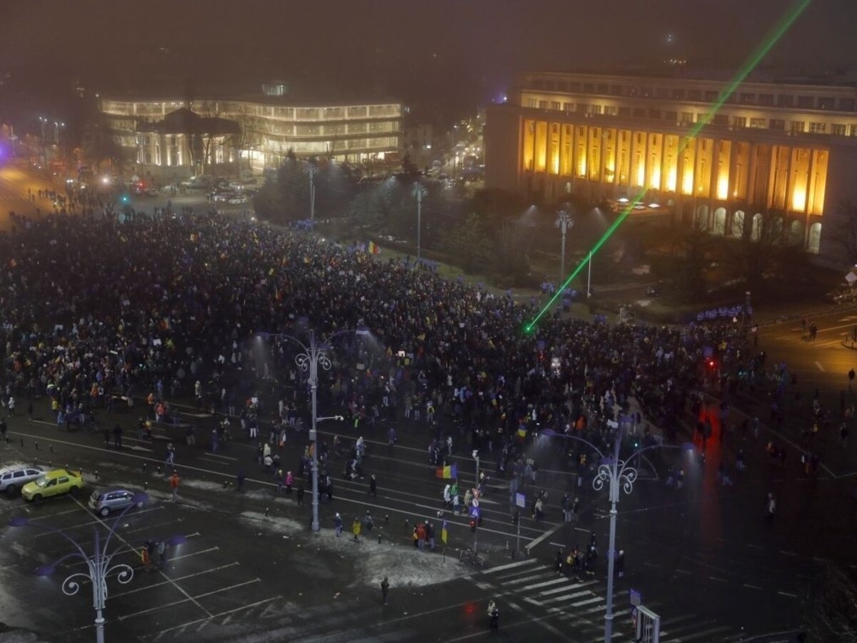 Rumuni protestovali proti zmenám v súdnictve v šiestich mestách