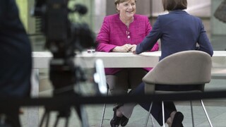 Merkelová by mala ísť pred súd, myslí si líderka krajnej pravice
