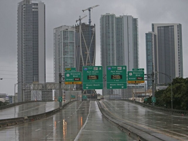 Florida sa pripravuje na pohromu, Irma má udrieť v plnej sile