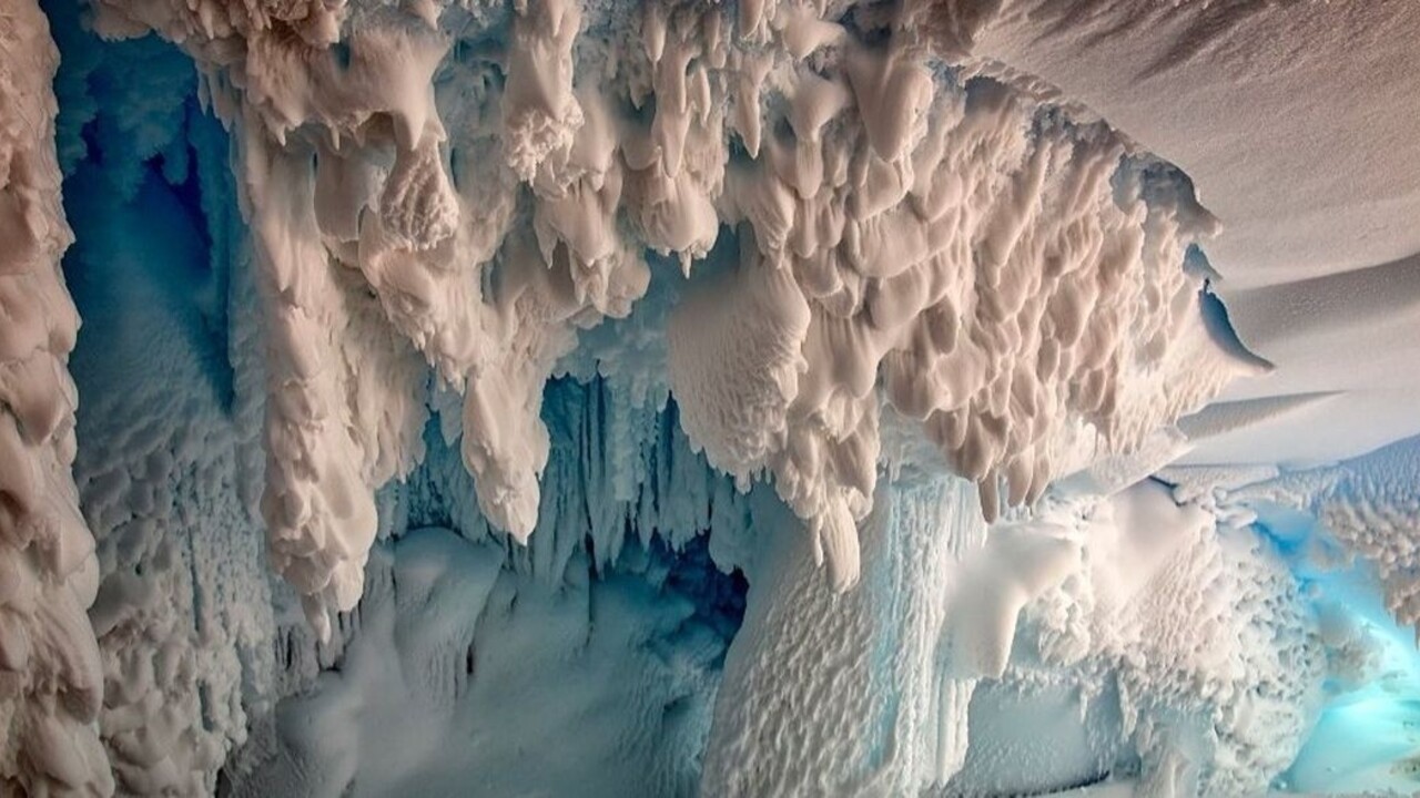 Jaskyne pod ľadom Antarktídy skrývajú nepoznaný svet