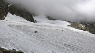 Švajčiarsko ľadovec Alpy 1140 px (TASR)
