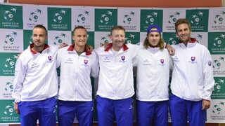 Slovenskí tenisti sa pripravujú na zápas o zotrvanie v skupine