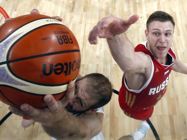 Pozrite si päť najkrajších momentov z ME v basketbale