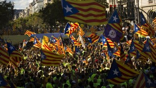 Oslavy Kataláncov poznačilo po referende o nezávislosti napätie