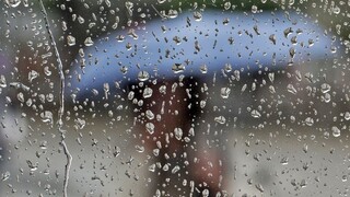 SHMÚ hlási intenzívne dažde a vietor, v troch krajoch platia výstrahy