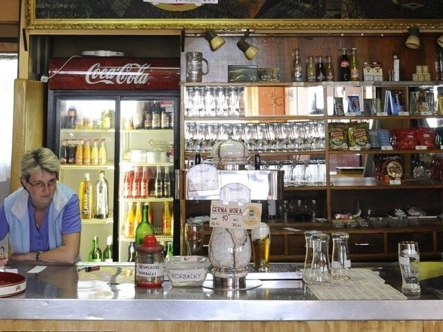 Alkoholikov sú u nás desaťtisíce, na liečenie sa čaká v poradovníkoch