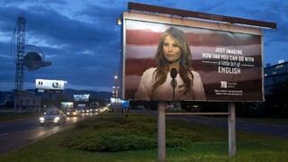 Prvú dámu USA urazili bilboardy v Záhrebe, zvažuje žalobu