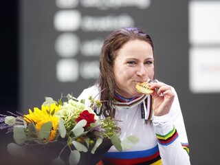 Časovku žien na MS v cyklistike ovládli Holanďanky