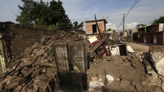 Mexiko sa spamätáva zo zemetrasenia, počet obetí rastie