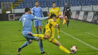 Slovan zvíťazil nad Michalovcami a dostal sa na čelo neúplnej tabuľky