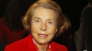 Zomrela najbohatšia žena na svete, nevyhla sa viacerým aféram