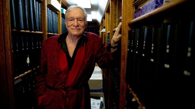 Zomrel známy sukničkár a zakladateľ Playboya Hugh Hefner