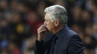 Bayern Mníchov sa trápi, tréner Ancelotti skončil