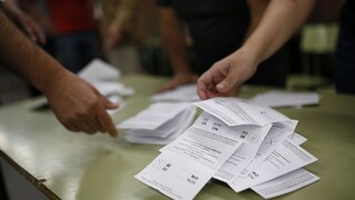 Hlasovanie o nezávislosti sprevádzalo násilie, hlásia stovky zranených