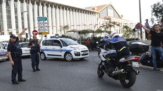 Na stanici v Marseille vyčíňal muž, hlásia dvoch mŕtvych