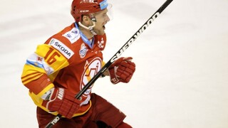 Trenčín zostáva nezdolaný, pred Banskou Bystricou má náskok