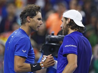 V Pekingu to Nadal nemal ľahké, v prvom kole skoro vypadol