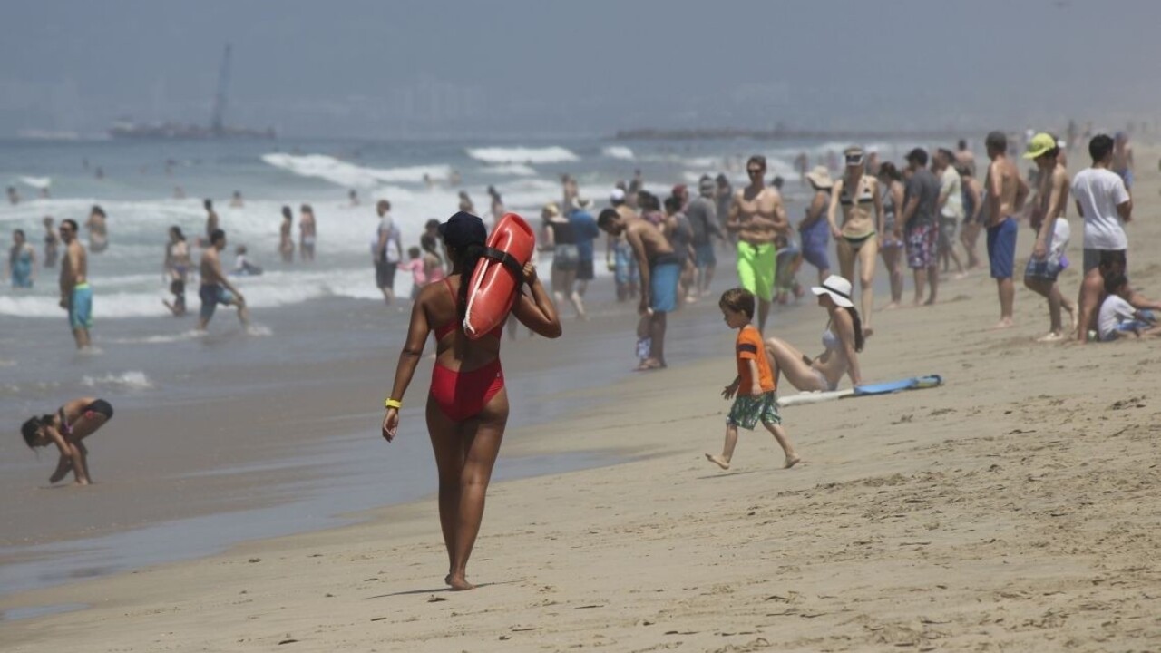 Čakajú nás extrémne teplá, varujú vedci. Nepomôže ani dohoda