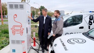 Bratislava sa sieťou elektronabíjacích staníc pripraví na budúcnosť