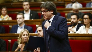Katalánsky premiér môže skončiť v putách, zatknutia sa vraj nebojí