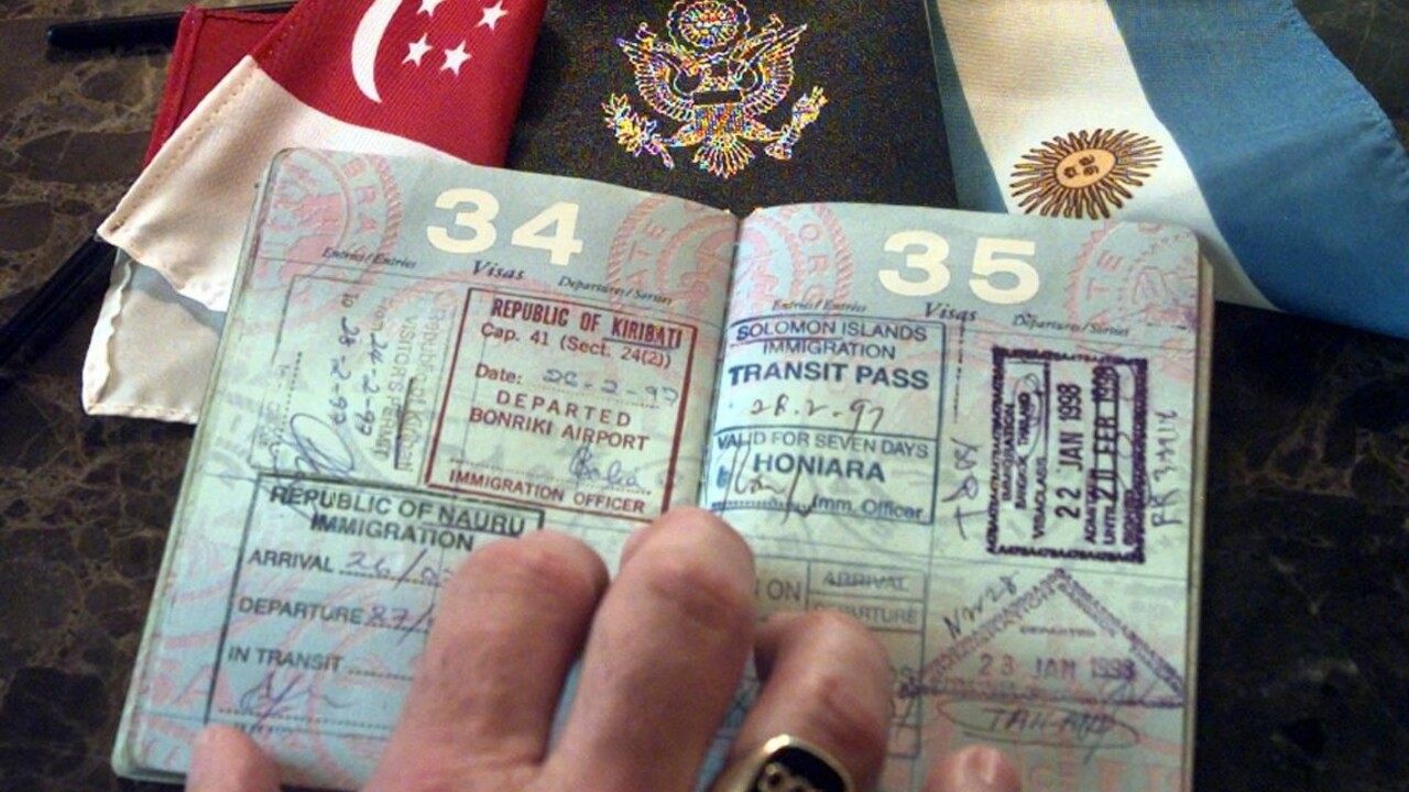 cestovný pas víza doklady 1140 px (TASR)