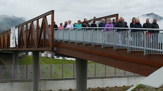 Lávka pri Žiline za pol milióna eur spojila cyklistov aj chodcov