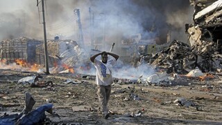 Explózie rozmetali somálsku metropolu, hlásia vyše 200 obetí