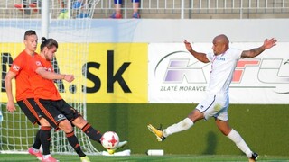 Zápas v Ružomberku bol duelom brankárskych generácií