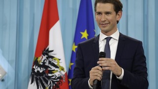Obyvatelia Rakúska odvolili, možností na zostavenie vlády je niekoľko