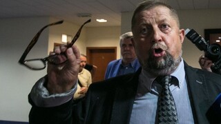 Pád lampy na Harabinovo kreslo zrejme nebol pokusom o vraždu